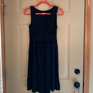 Old Navy stretch-knit dress - MATERNITY